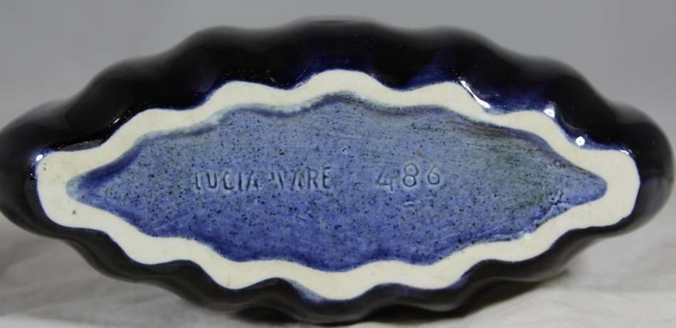 Lucia Ware - Elongated Vase - BID NOW!!!