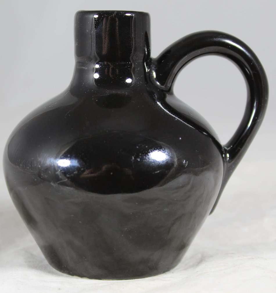 Lucia Ware - Small Black Pitcher Jug - BID NOW!!!