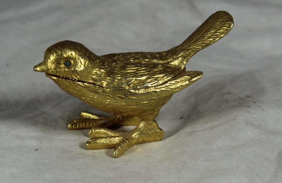 Metal Bird Salts with Tongs - BID NOW!!!