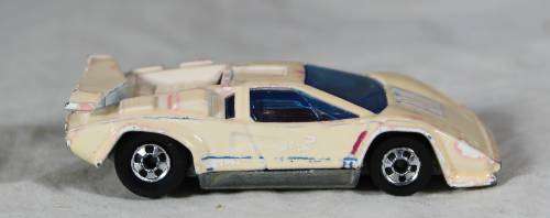 HotWheels - Lamborghini Countach - 1:64 - 1987 - BID NOW!!!