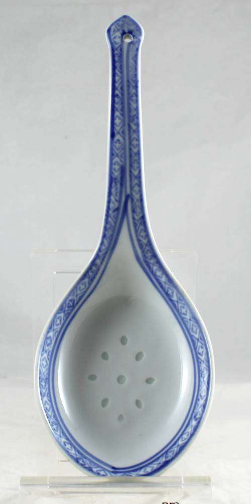 Chinese B and W Large Serving Spoon - Bid Now!!