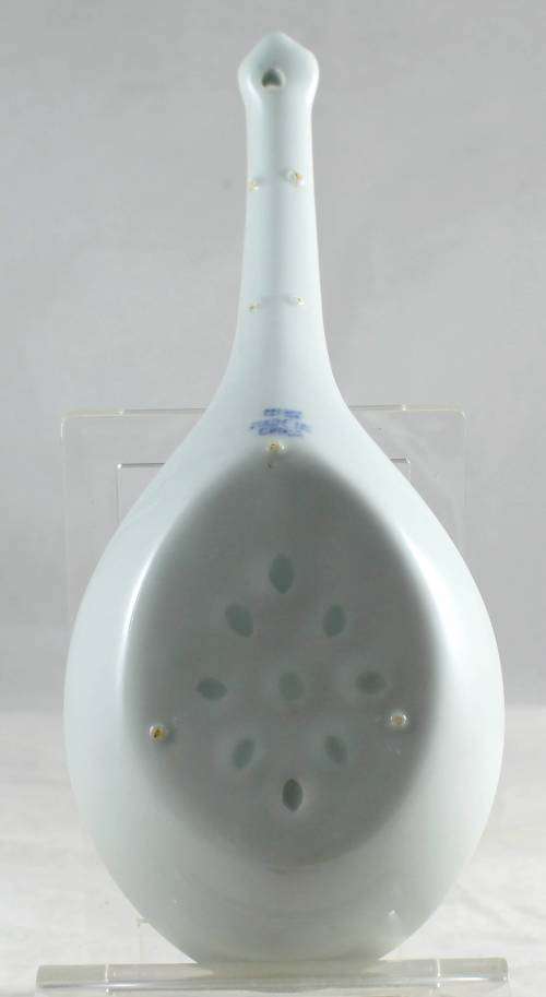 Chinese B and W Large Serving Spoon - Bid Now!!