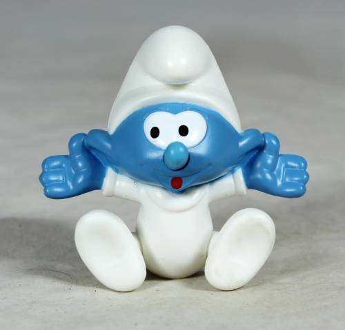 Smurf - Peyo - Mc Donalds toy - Baby Smurf (2016)  - Bid Now!!