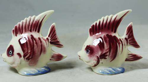 Fish Salt and Pepper Shaker - Bid Now!!
