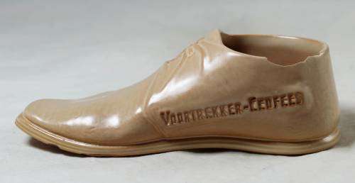 Voortrekker Eeufees Right Shoe- Bid Now!!