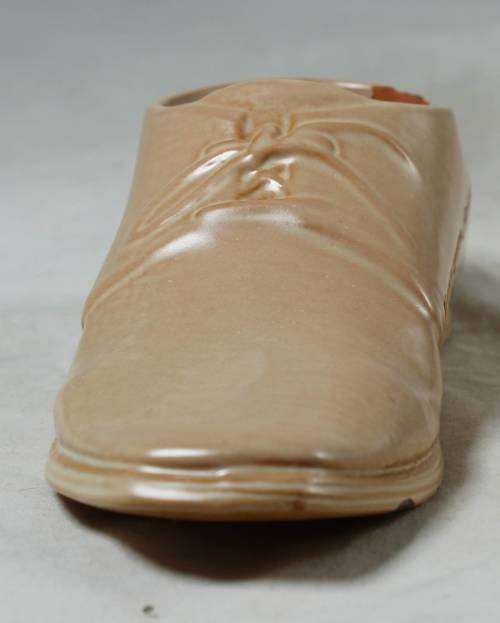 Voortrekker Eeufees Right Shoe- Bid Now!!