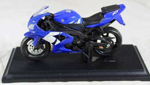 Maisto -  Bike - Yamaha YZF-R1 - Bid Now!!