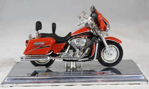Maisto -  Bike - Harley Davidson 2004 FLHTCSE CVO `Electroglide` - Bid Now!!