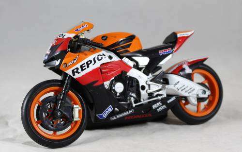 Scale 1:12 - Bike - Honda Repsol - Bid Now!!