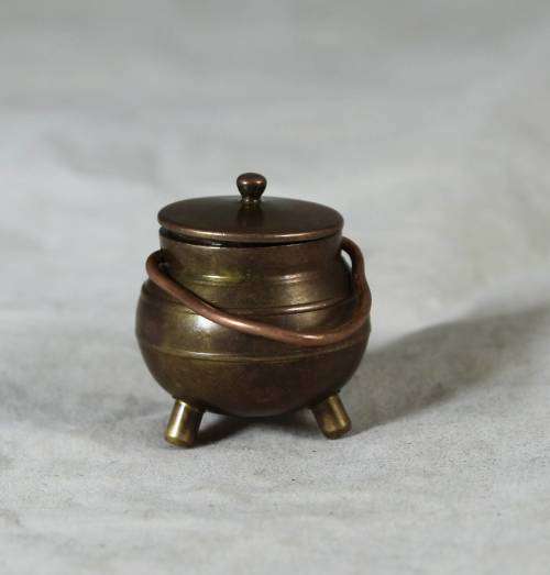 Miniature Brass 3 Legged Pot- Bid Now!!
