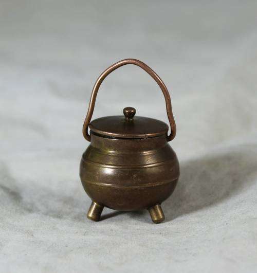 Miniature Brass 3 Legged Pot- Bid Now!!