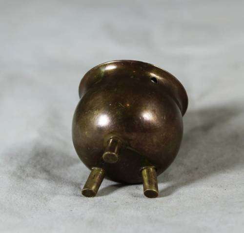 Miniature Brass 3 Legged Pot -  Bid Now!!