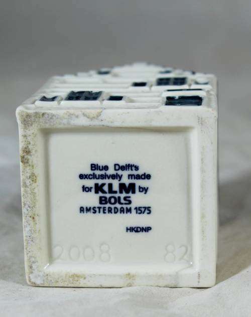 KLM - Bols - Dutch House #82 Filled with Liquid -  Bid Now!!