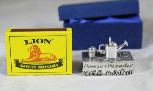 Silver Scenes - Decorative Pill Holder - Bid Now!!