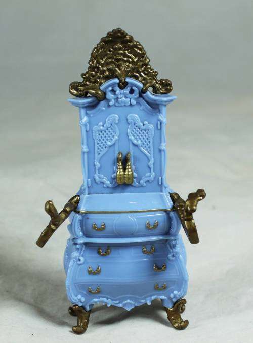 Disney - Beauty and the Beast Wardrobe - Bid Now!!