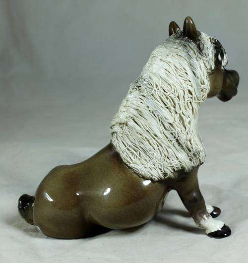 Cheval Seated Horse - Bid Now!!