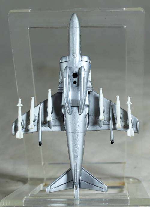 Postage Stamp Planes - Metal Die Cast on Stand -  Mc Donald Douglas AV-8B Harrer 2