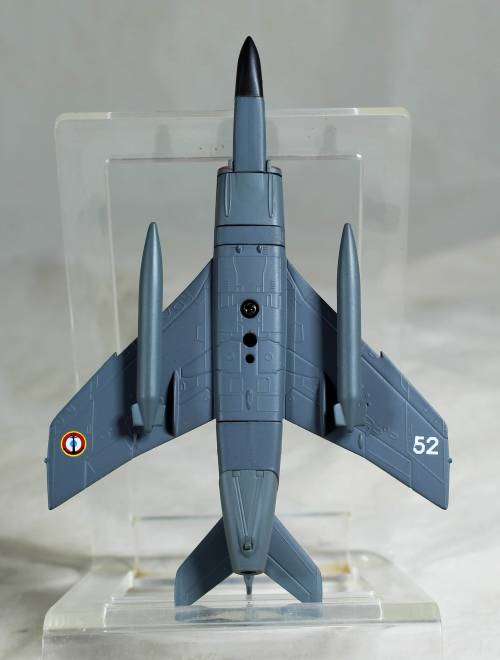 Postage Stamp Planes - Metal die cast on stand - Super Etendard