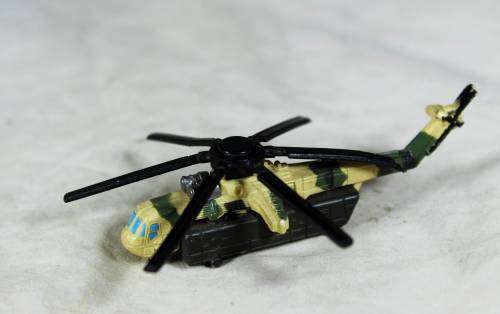 Micro Machines - LGTI- Helicopter CH-54 Skycrane - 1993 - Bid Now!!