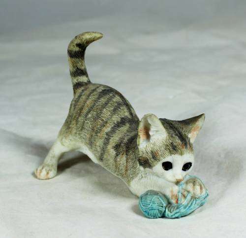 Cat Playing with Balls of Yarn - Bid Now!!!