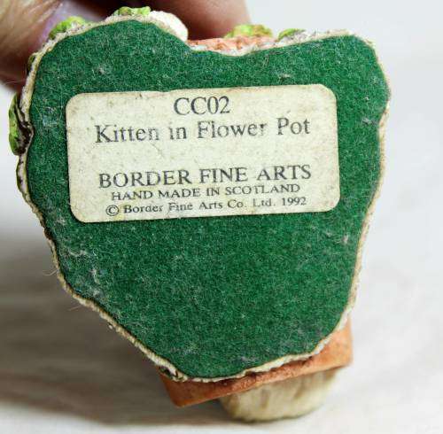 Kitten in a flower pot - Bid Now!!!