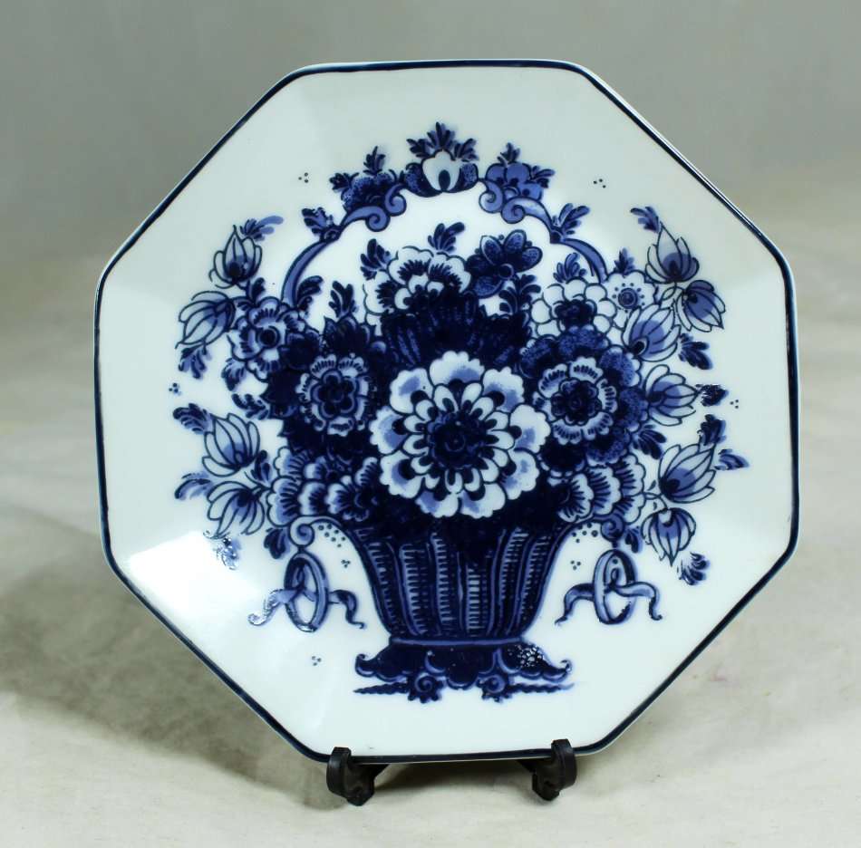 Olde Molen Delft display plate  -  Gorgeous! - Bid Now!!!