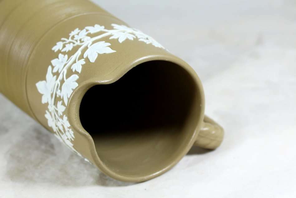 Wedgwood Style - Pitcher - Lovely  !!!- Bid Now!!!