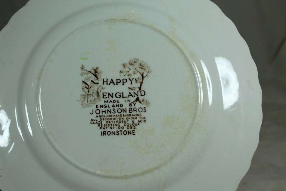 Johnson Bros. - Happy England - Side Plate - Stunning !!!! - Bid Now!!!