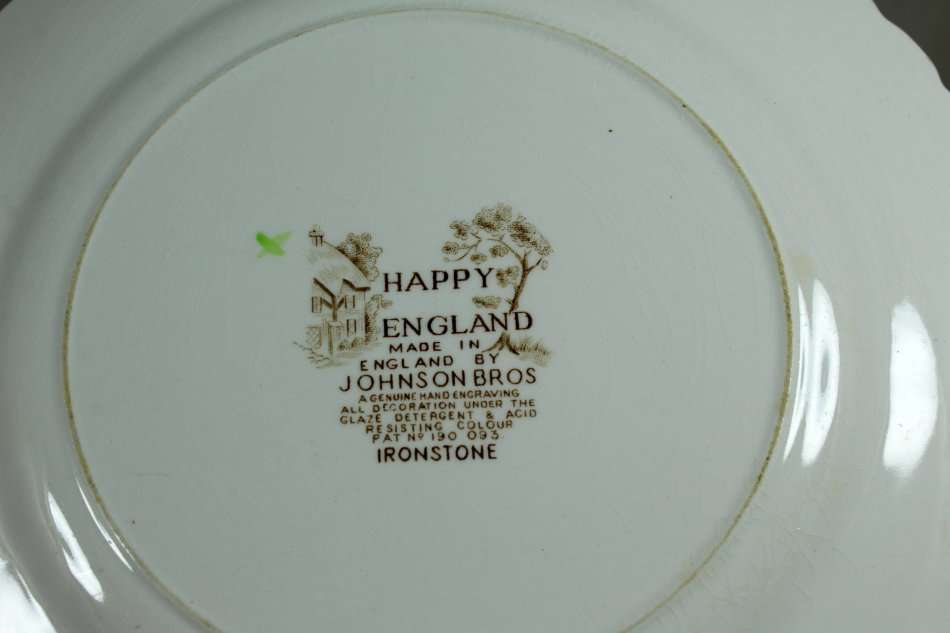 Johnson Bros. - Happy England - Breakfast Plate - Stunning !!!! - Bid Now!!!