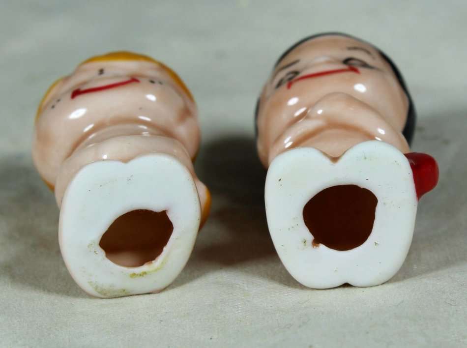 Miniature - Porcelain Lovers Figurines - Beautiful !!!! - Bid Now!!!