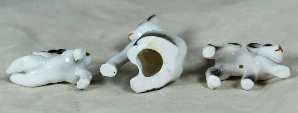 Miniature - Procelain Cat with Kittens - Absolutely Stunning!!!!! - Bid Now!!!