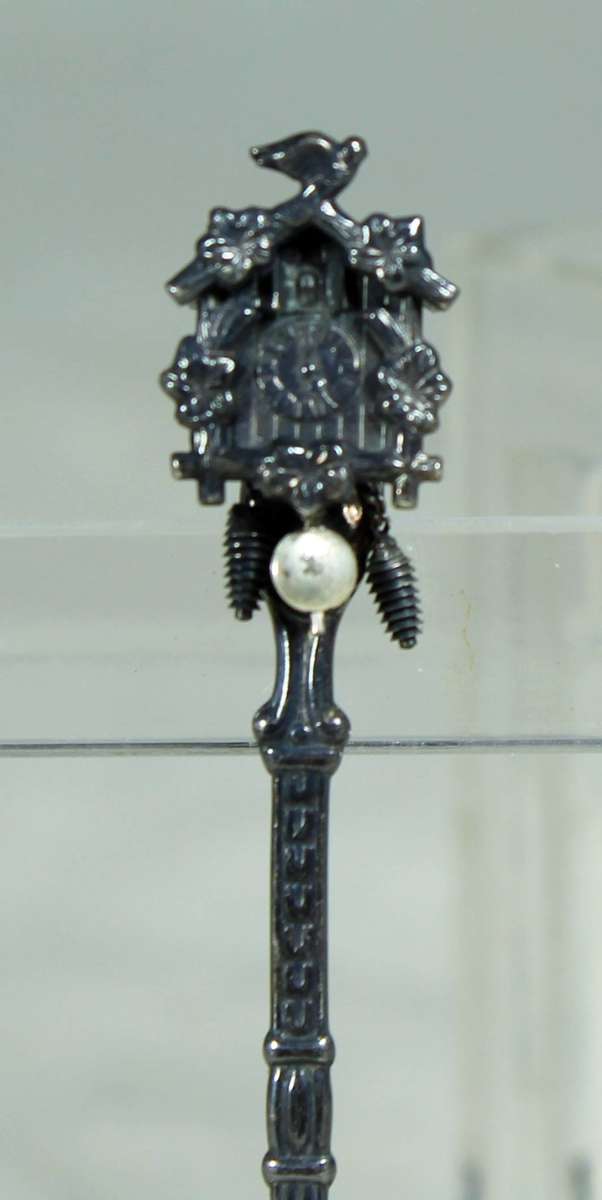 Souvenir Teaspoon - Cuckoo Clock - Beautifull - Bid Now!!!