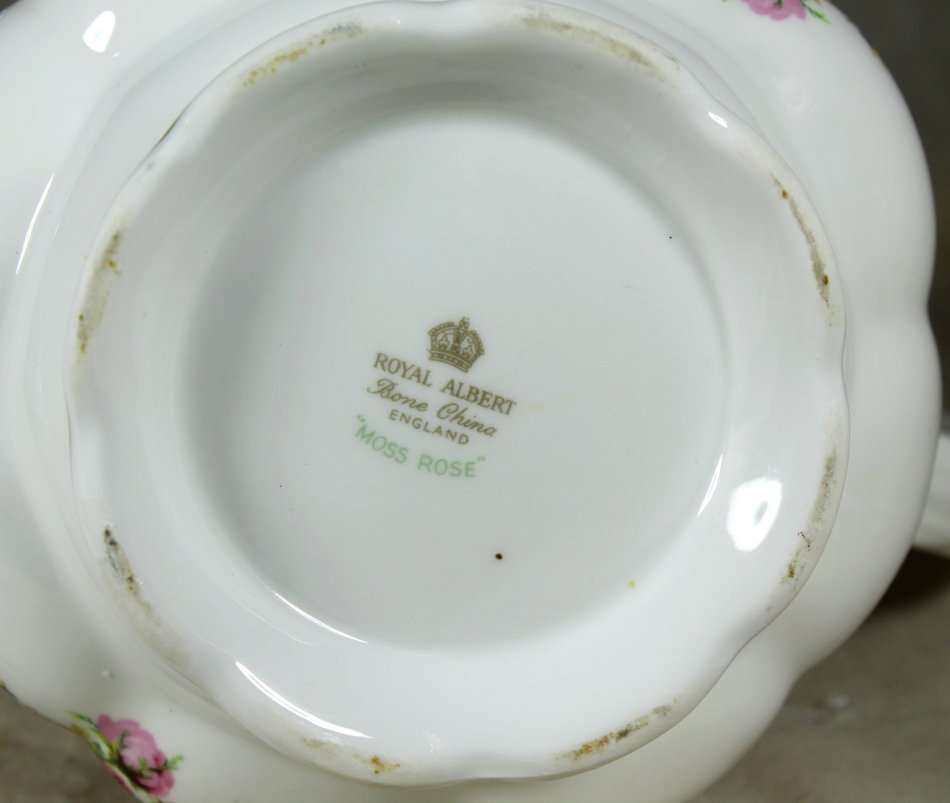 Royal Albert - Moss rose coffee pot