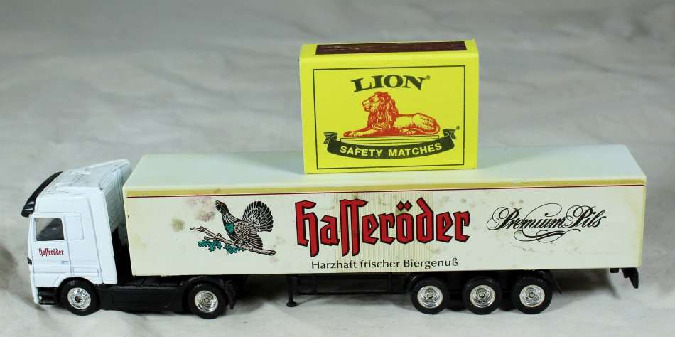 PLASTIC GERMAN BEER TRUCK - HUSSERODER - BID NOW!!!