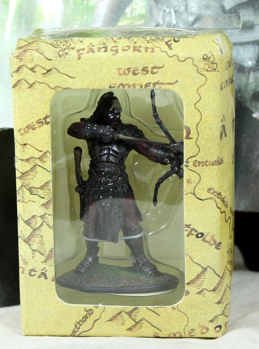 LORD OF THE RINGS - LURTZ AT PARTH GALEN - BID NOW!!!