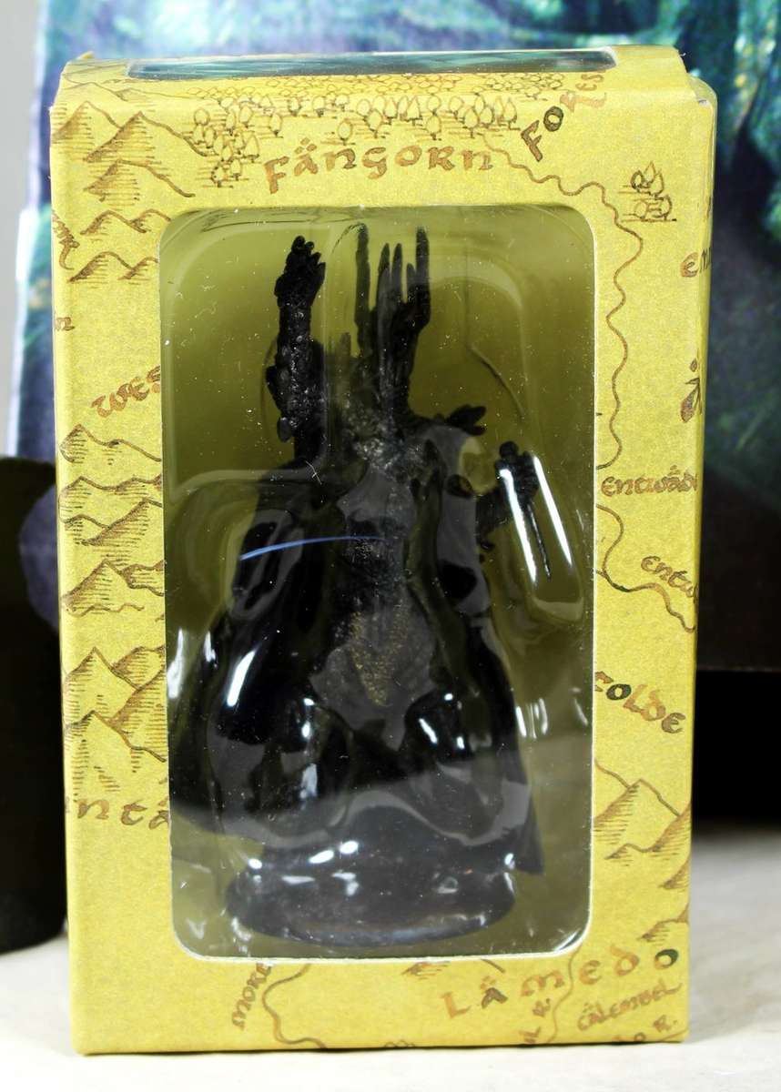 LORD OF THE RINGS - SAURON IN SAMMATH NAUR - BID NOW!!!