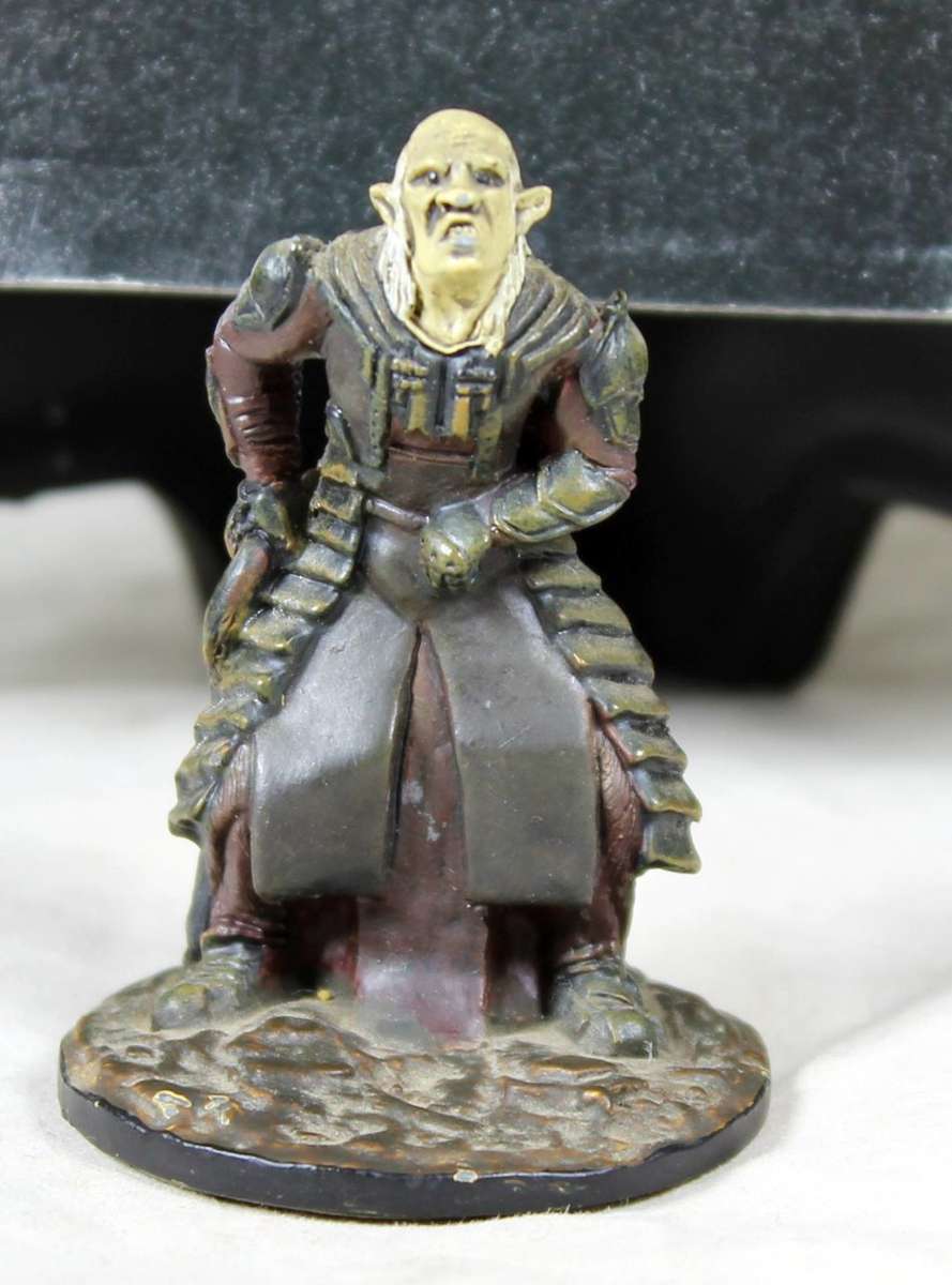 LORD OF THE RINGS - ORC OVERSEER AT ISENGARD #33 - BID NOW!!!