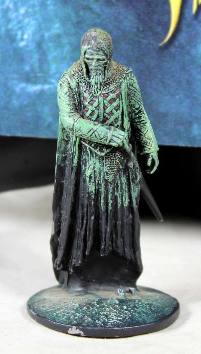 LORD OF THE RINGS - ARMY OF THE DEAD AT THE CAVE OF ERECH #42 - BID NOW!!!