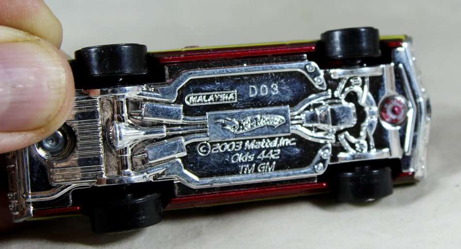 HOTWHEELS - OLDS 442 (2003) - BID NOW !!