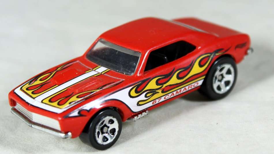 HOTWHEELS - '67 CAMARO (2016) - BID NOW !!