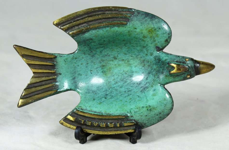 A  BRONZE TRINKET DISH - MADE IN ISRAEL - BID NOW!!!!