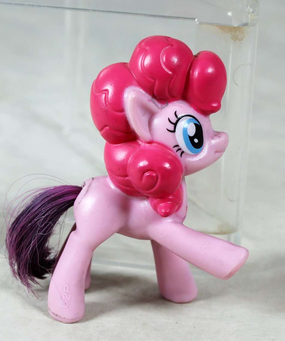 A SMALL MY LITTLE PONY - BID NOW!!!!