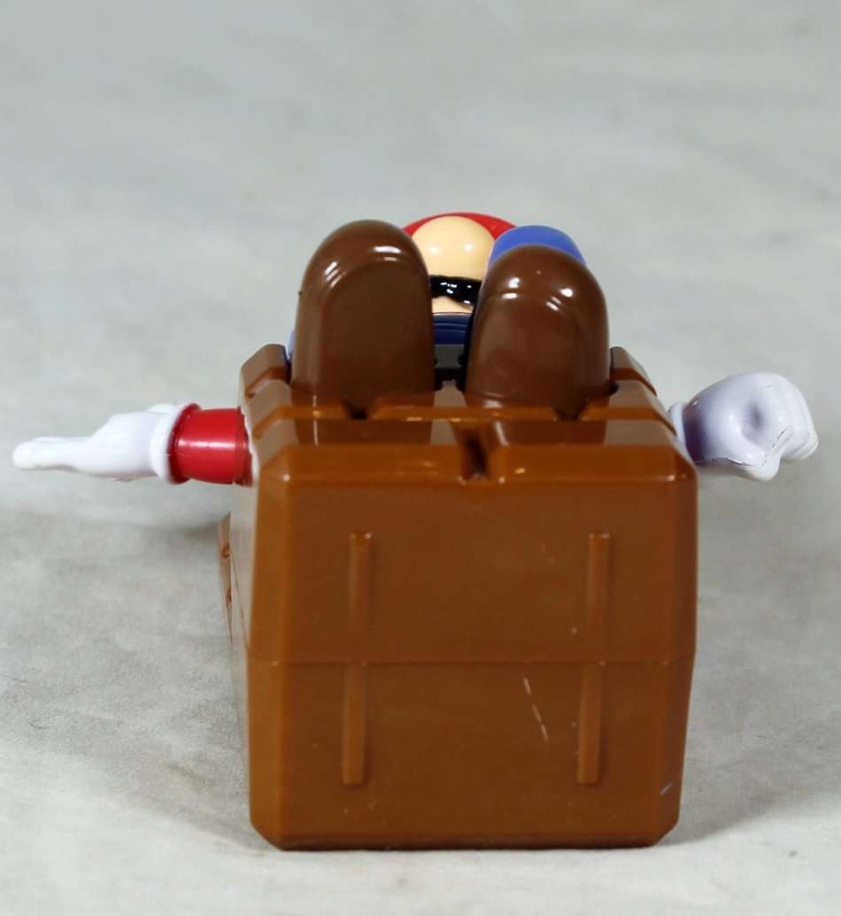 McDONALD`S - SUPER MARIO -  BID NOW!!!!