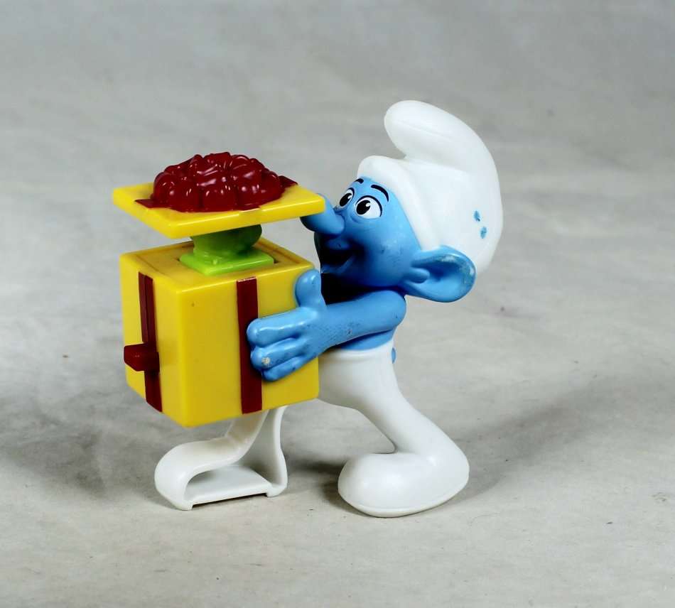 PEYO FOR McDONALDS - SMURF WITH JACK IN THE BOX - BID NOW!!!!