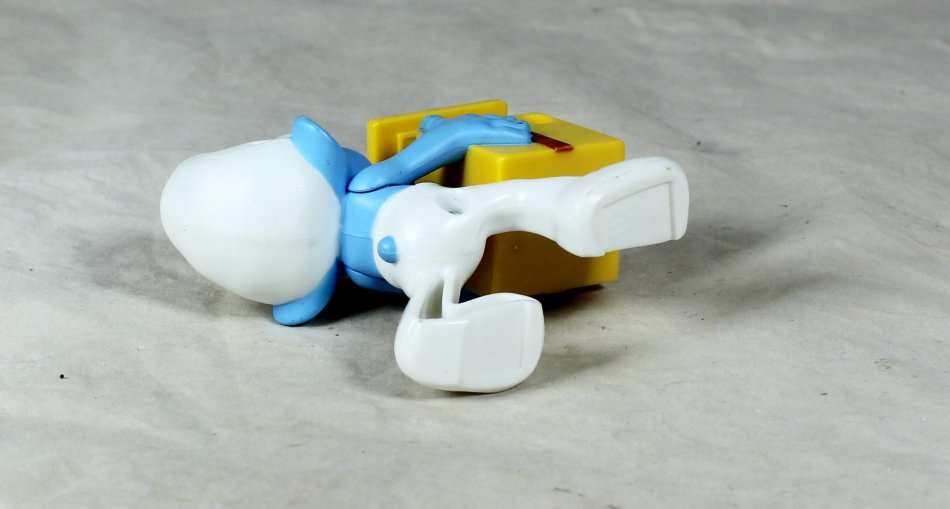 PEYO FOR McDONALDS - SMURF WITH JACK IN THE BOX - BID NOW!!!!