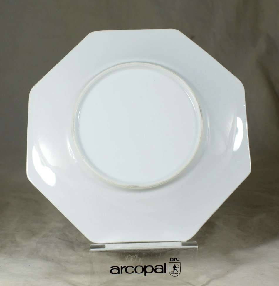 BEAUTIFUL IMARI STYLE OCTAGONAL DISPLAY PLATE WITH DUCS - BID NOW!!!!