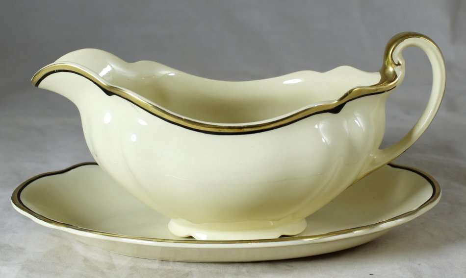 JOHNSON VICTORIAN DINNER SET - BID NOW!!!!