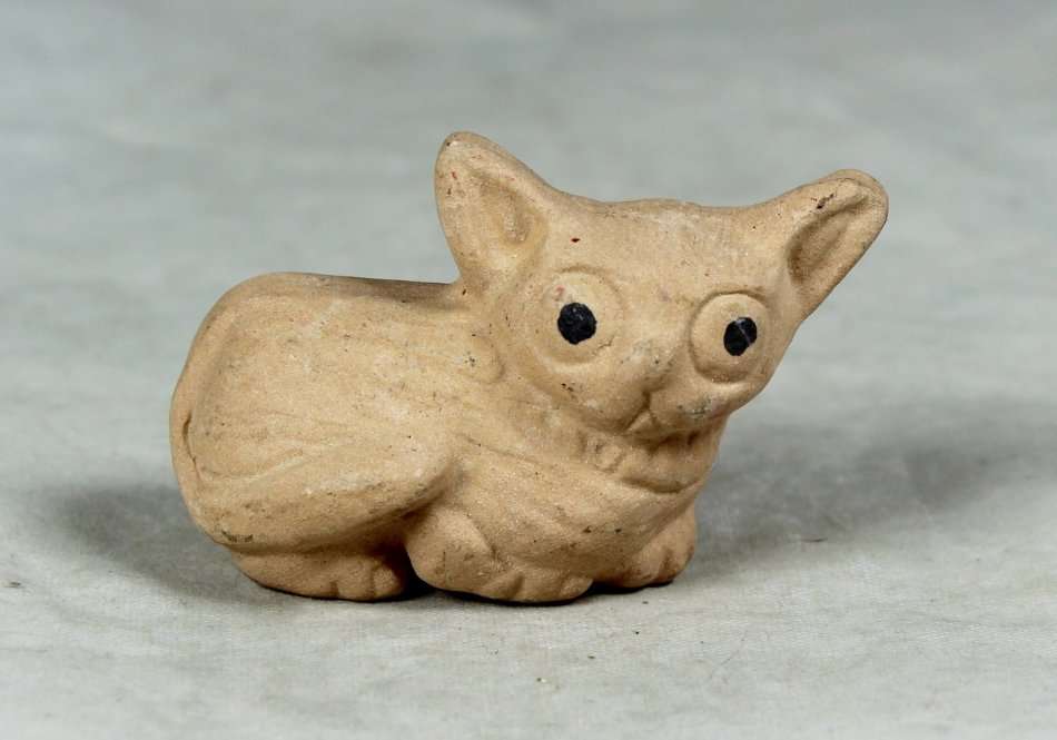 MINIATURE UNGLAZED KITTEN-BID NOW!!