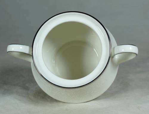 NORITAKE IVORY (CHINA) AFFECTION SUGAR BOWL - BID NOW!!!