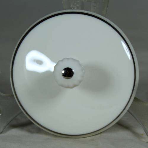 NORITAKE IVORY (CHINA) AFFECTION SUGAR BOWL - BID NOW!!!